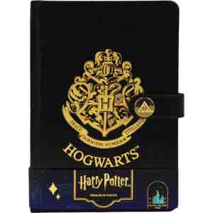 Licensed Harry Potter Notebook with parchment paper, Hogwarts, Gryffindor, Slytherin, Ravenclaw and Hufflepuff with house crest in front
